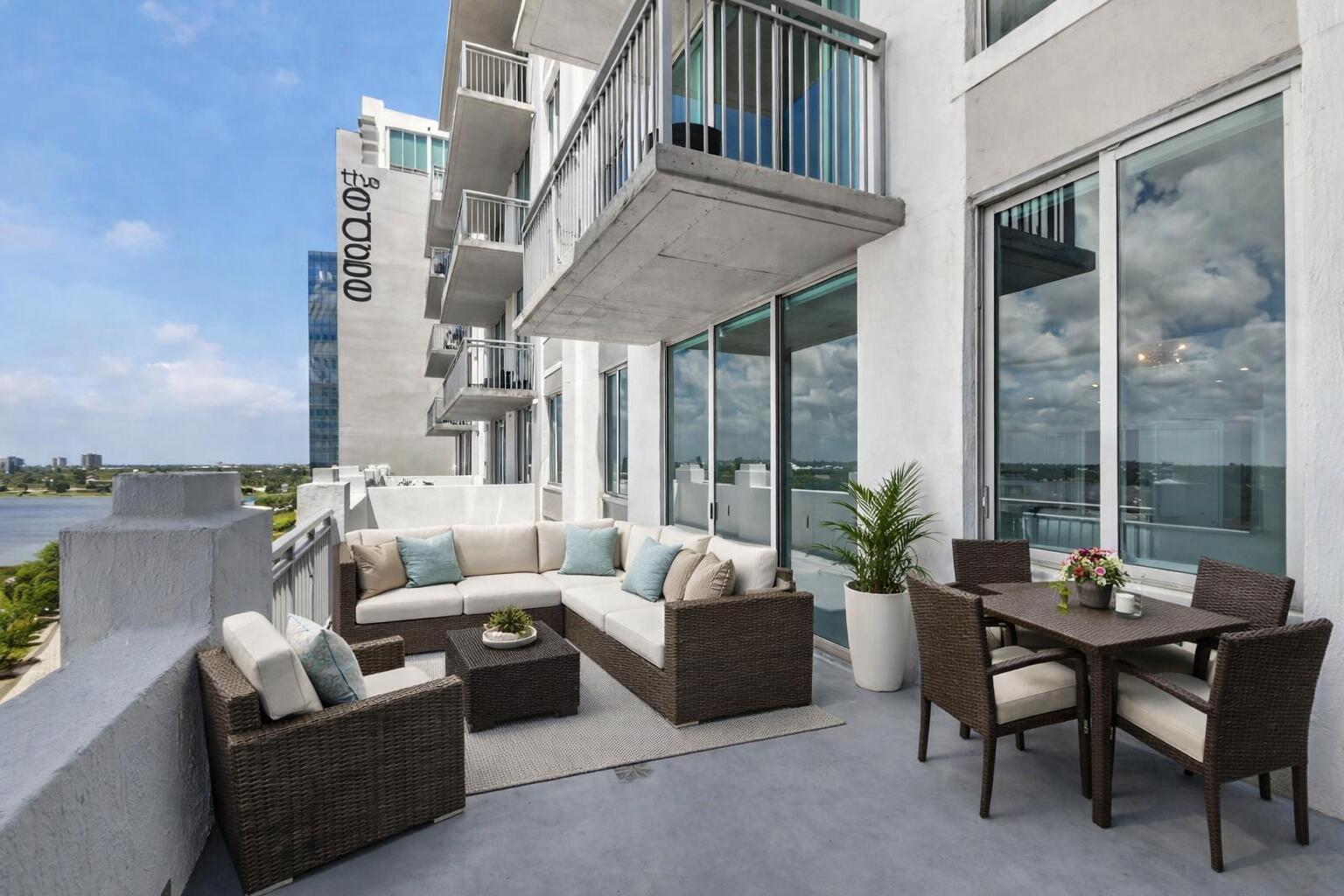 EDGE CONDO - Residential