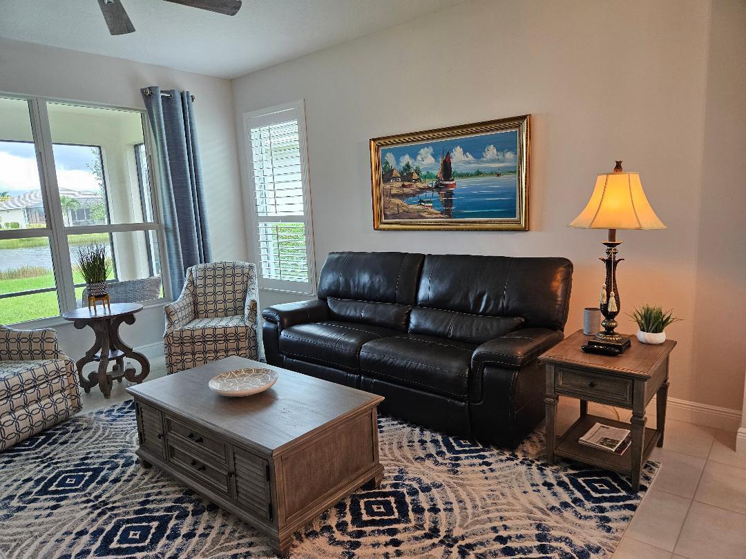 TRADITION PLAT NO. 75 - Residential Lease