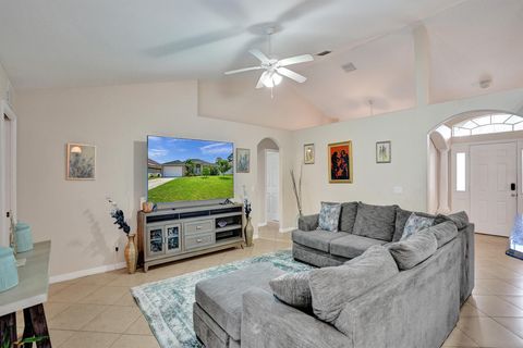 A home in Port St Lucie