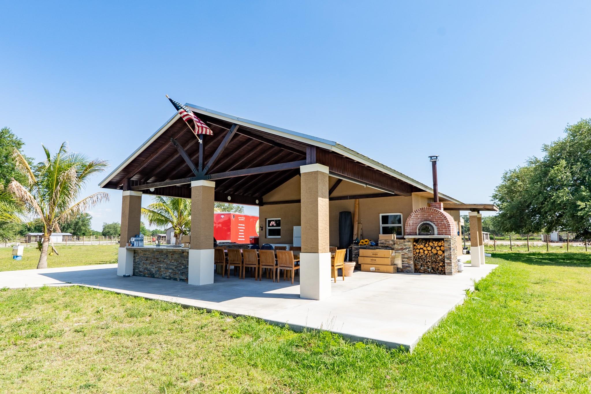 21810 NW 270th St