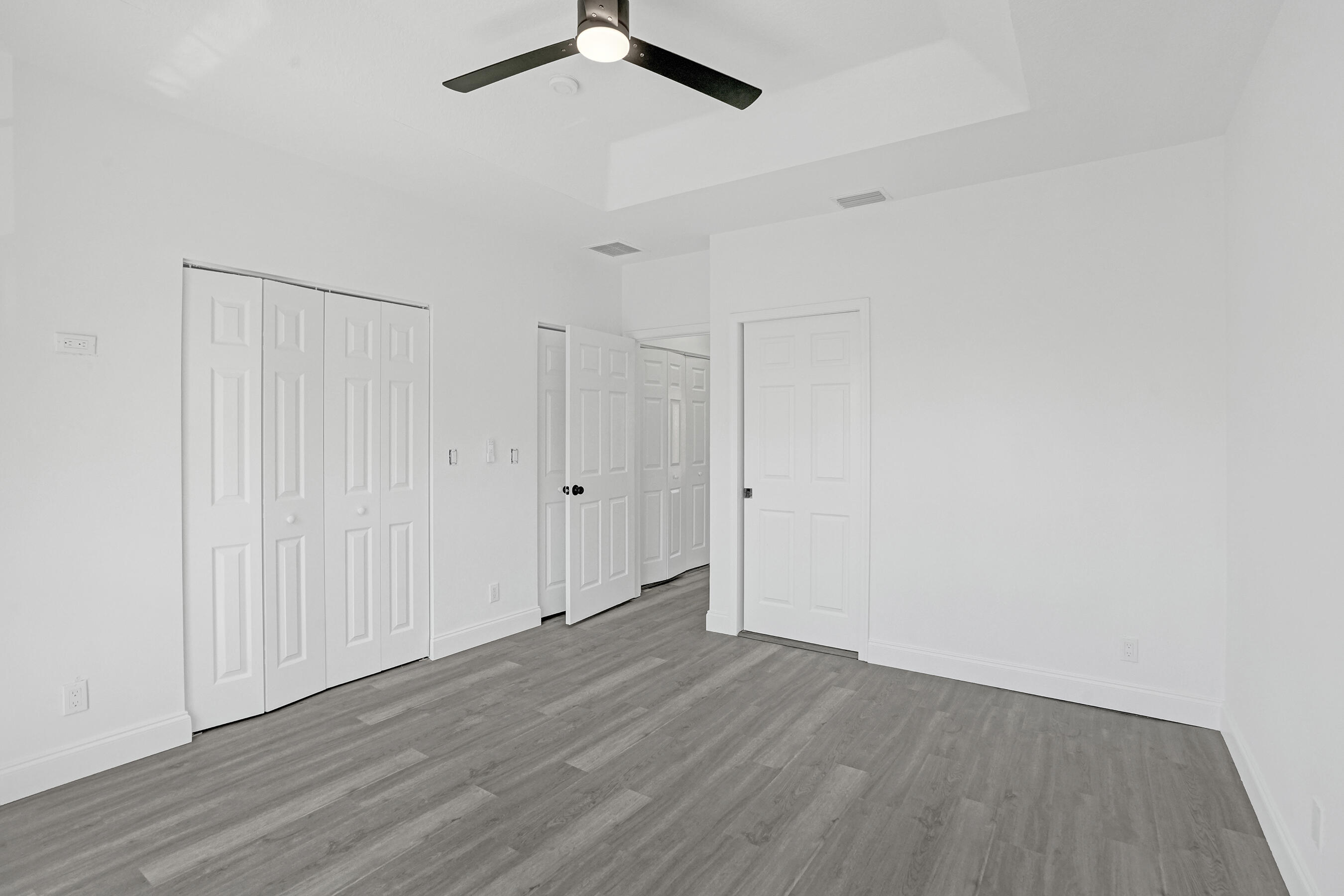 FORDS MANOR - Residential