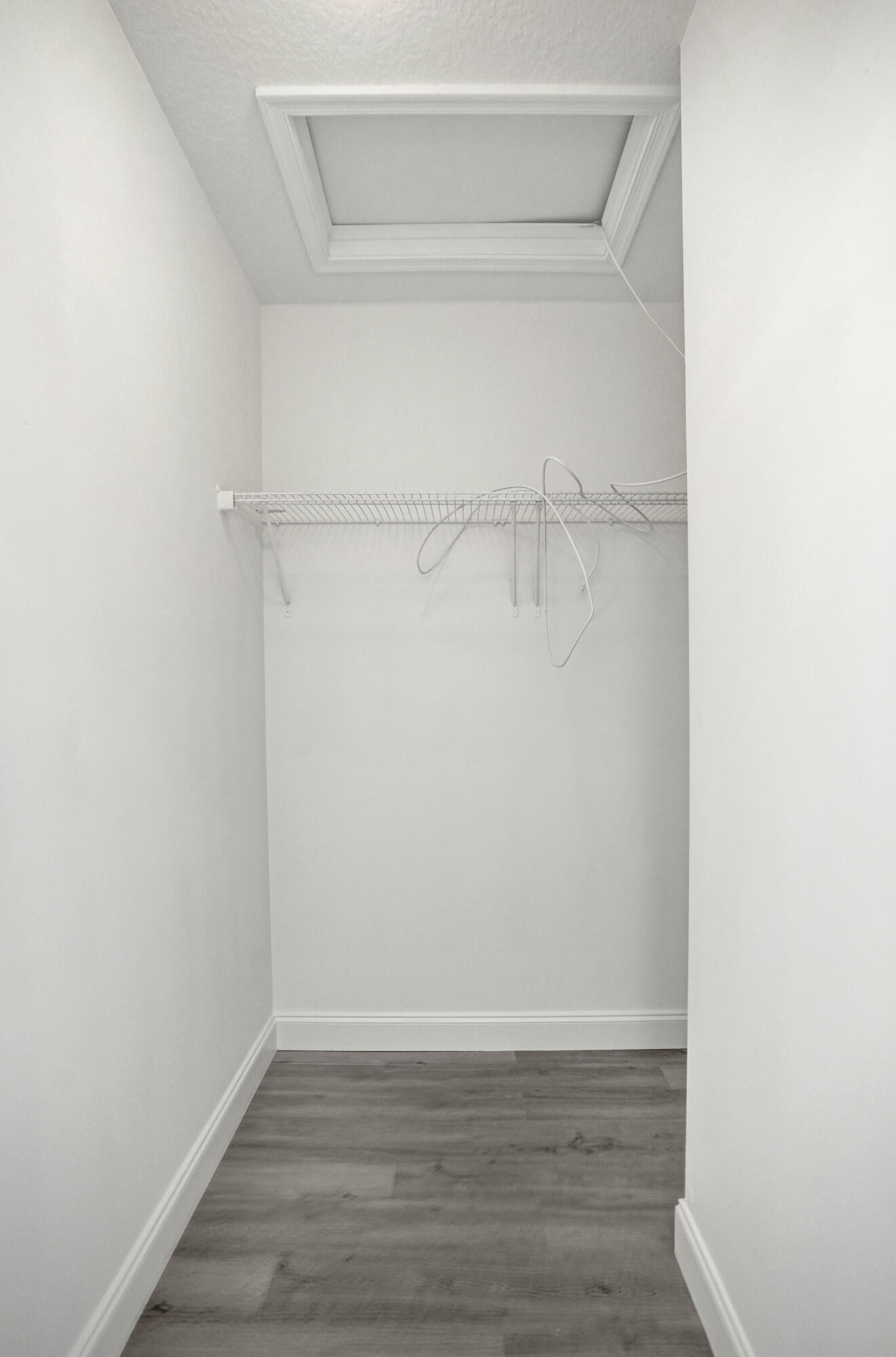 FORDS MANOR - Residential