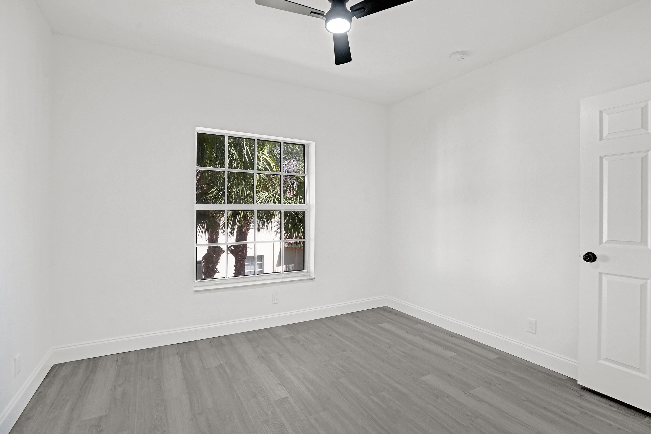 FORDS MANOR - Residential