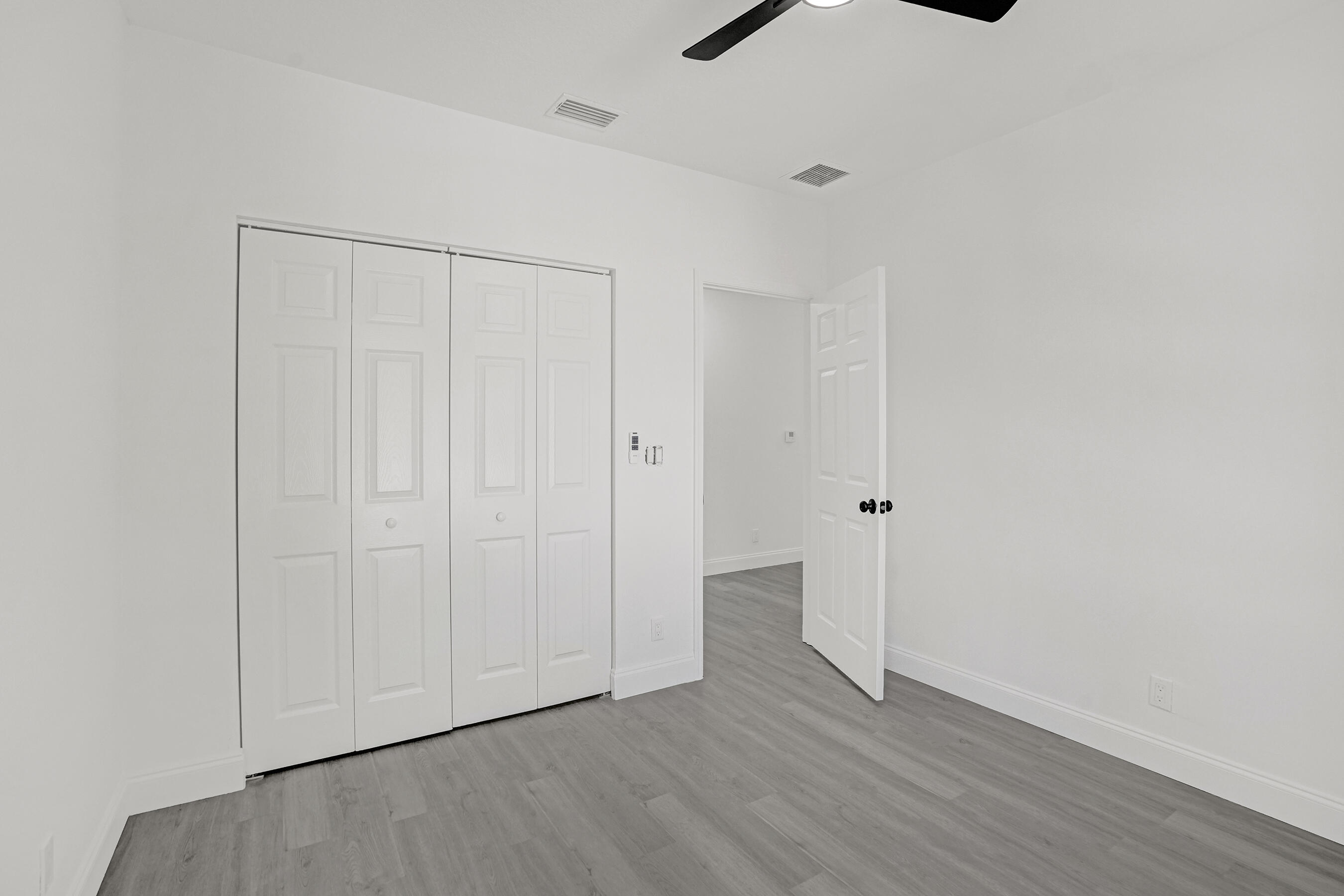 FORDS MANOR - Residential