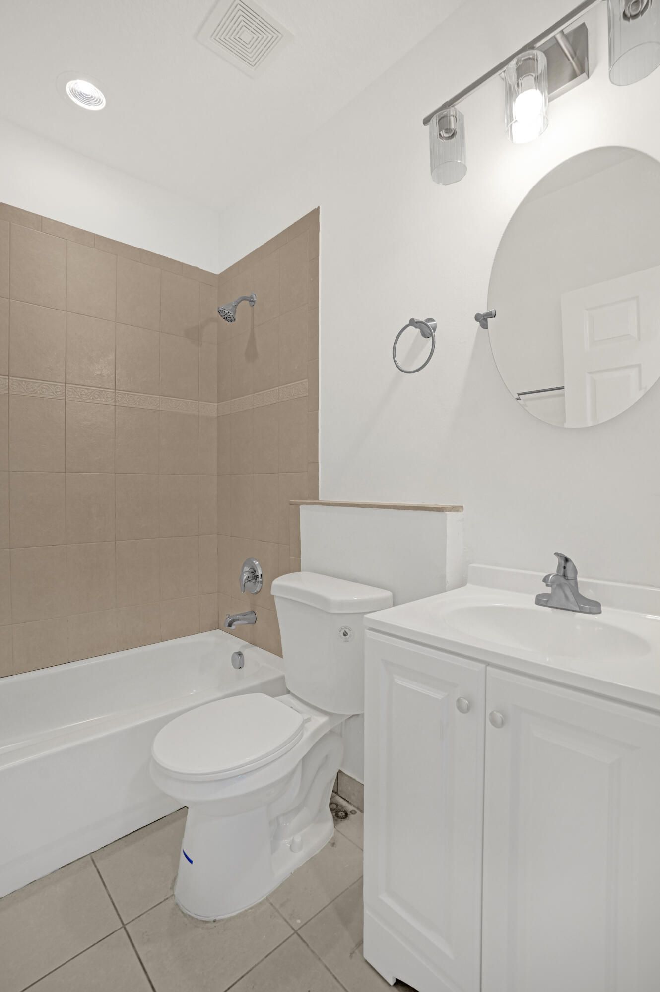 FORDS MANOR - Residential