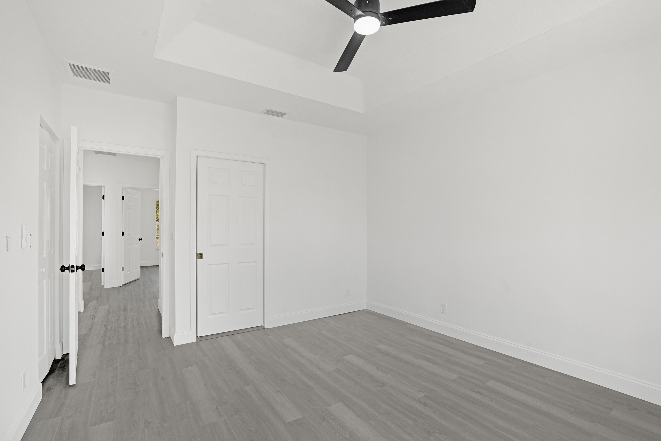 FORDS MANOR - Residential