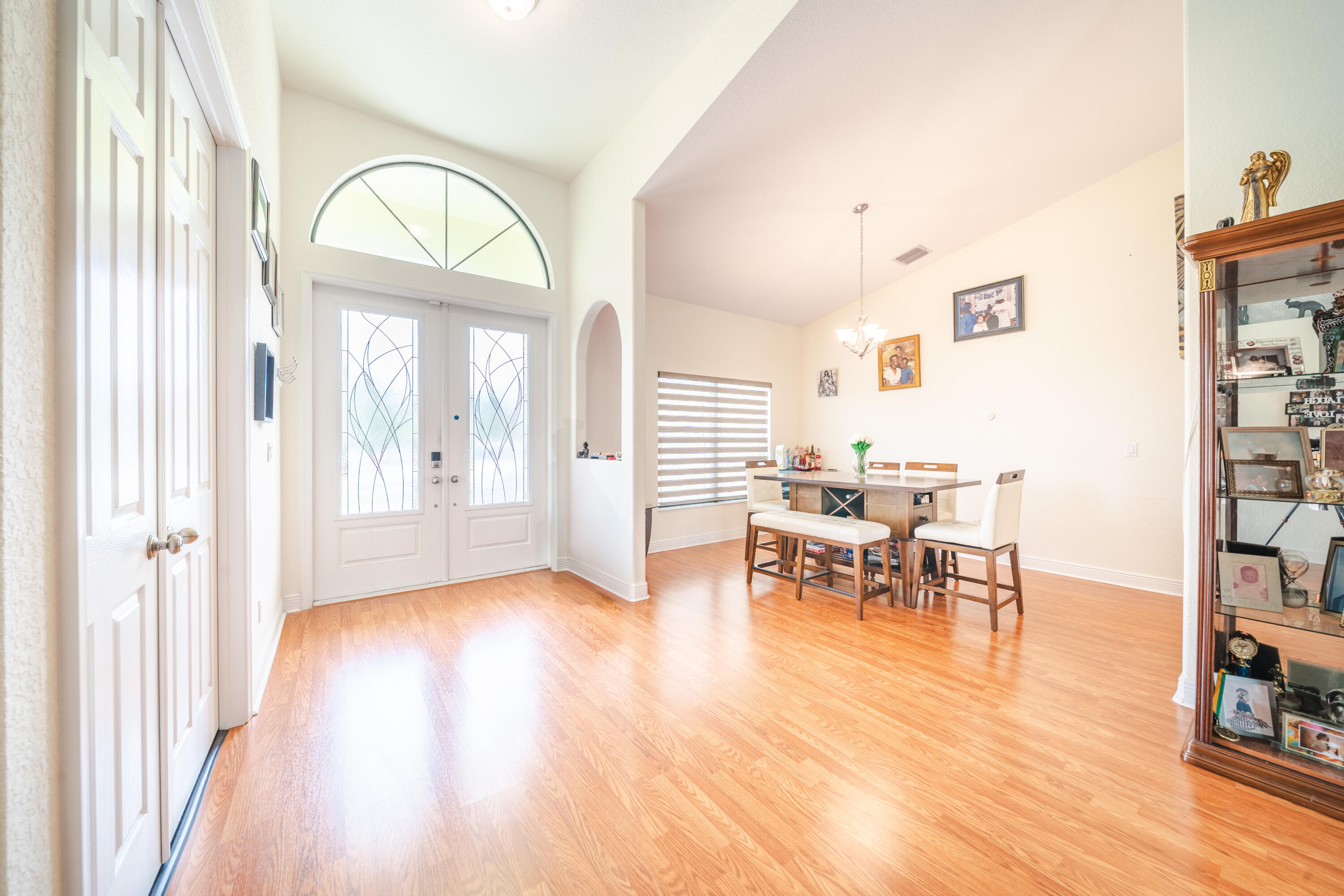 PORT ST LUCIE SECTION 8 - Residential