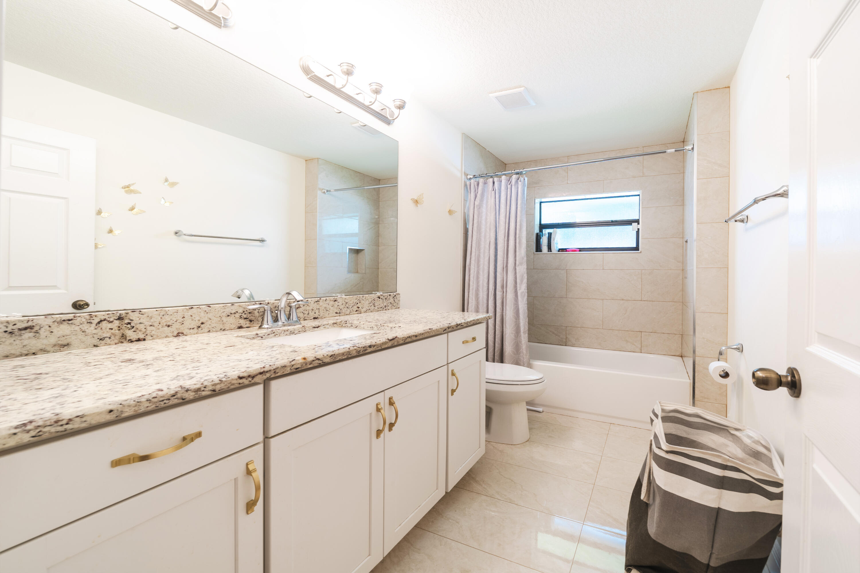 PORT ST LUCIE SECTION 8 - Residential