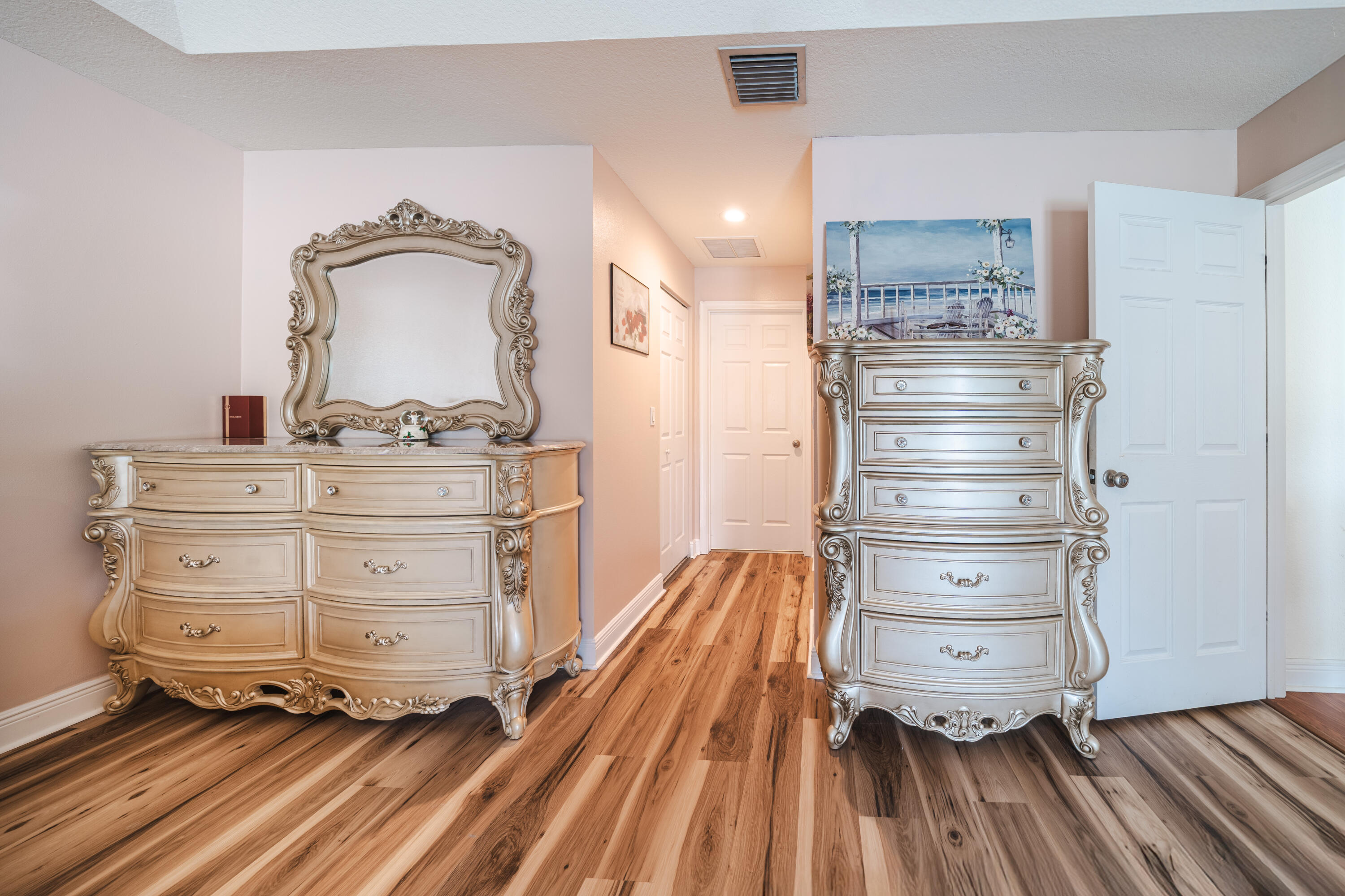 PORT ST LUCIE SECTION 8 - Residential