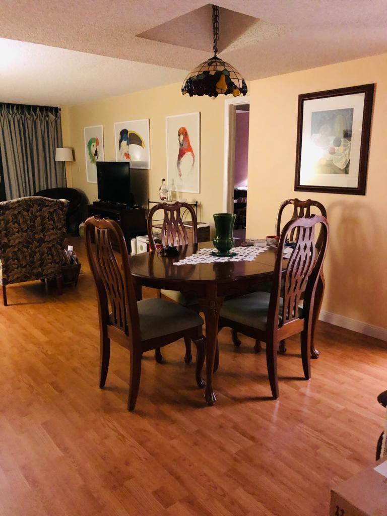 Country Club Apts - Residential