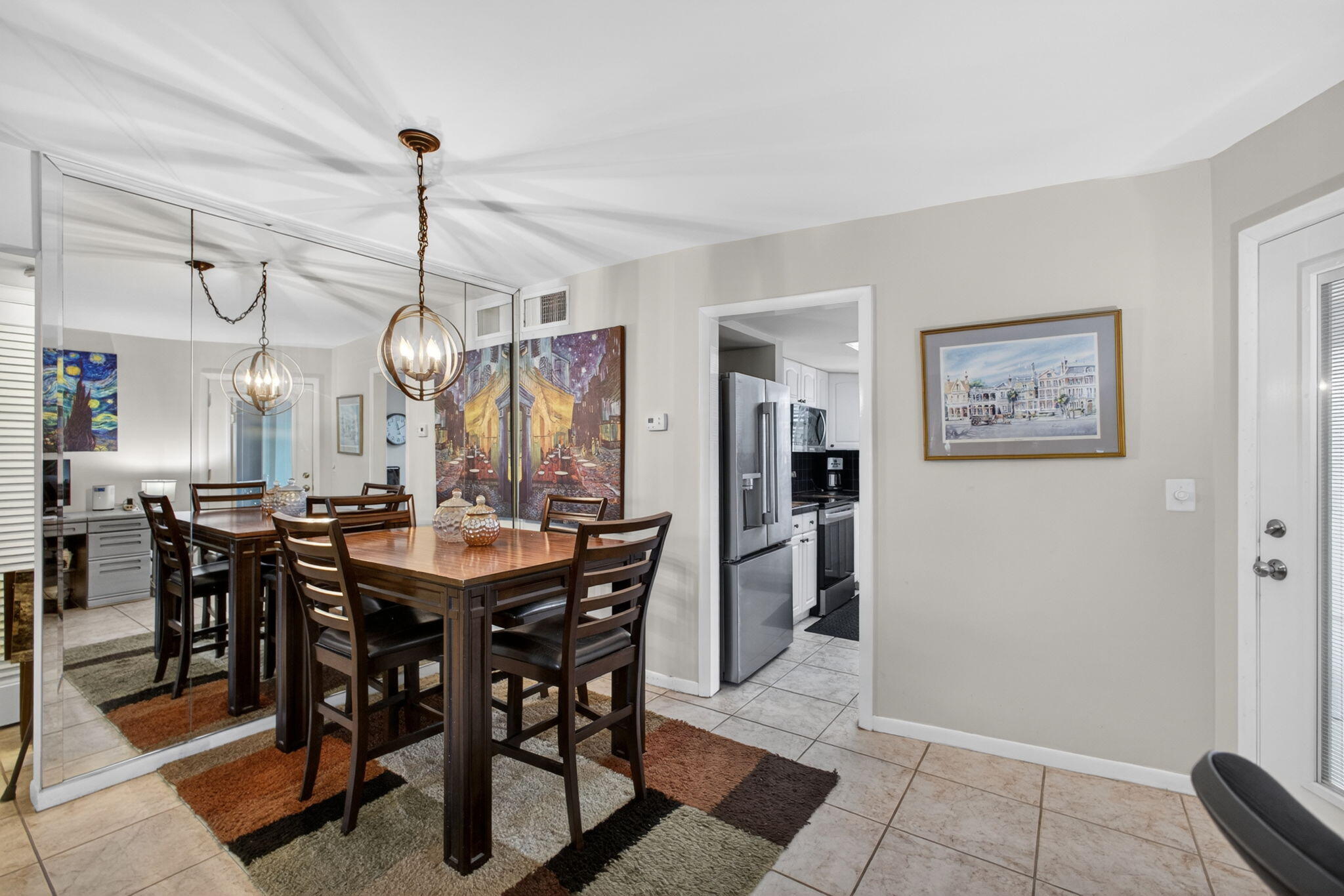 WINDSOR PARK NORTH CONDOMINIUMS - Residential