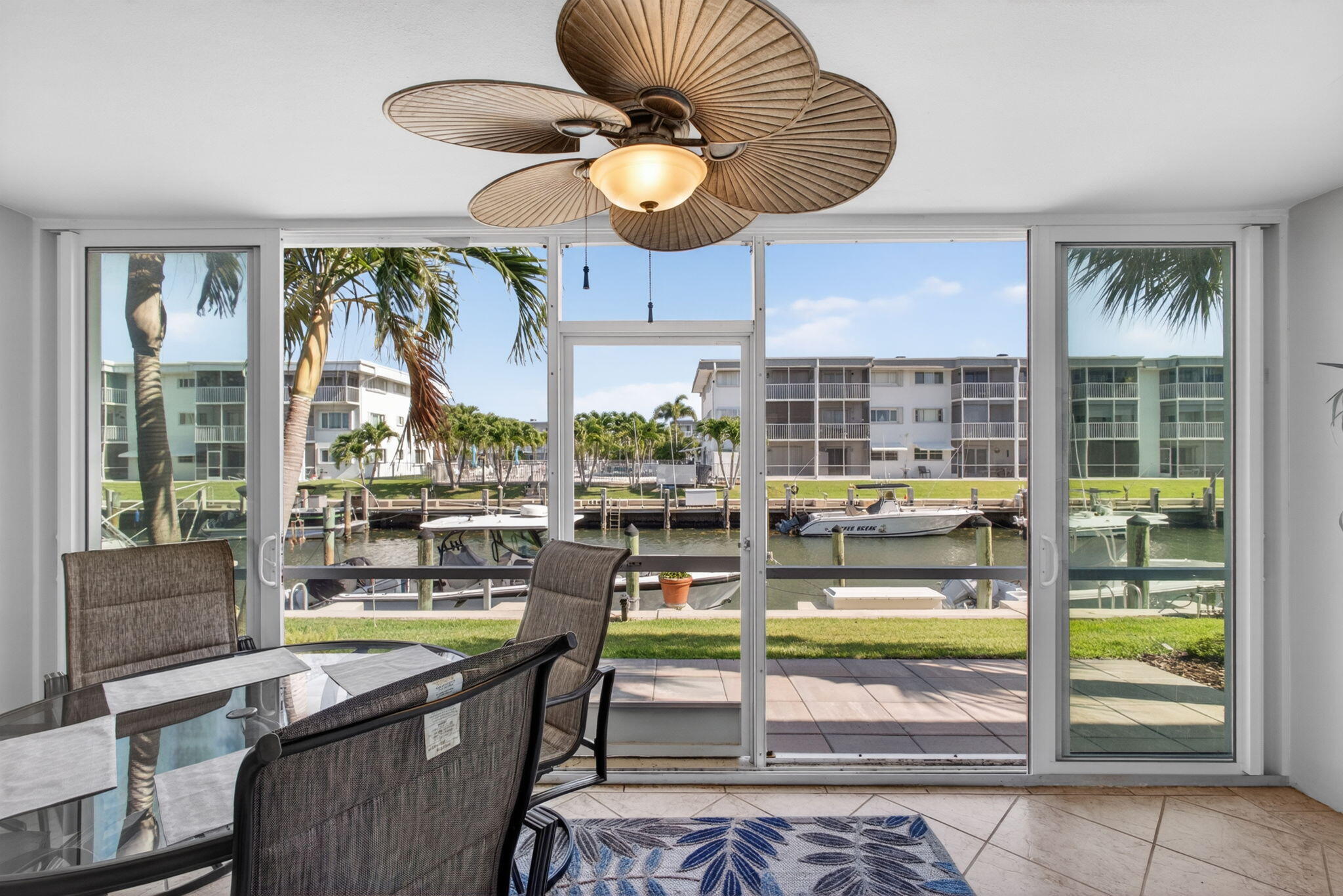 WINDSOR PARK NORTH CONDOMINIUMS - Residential