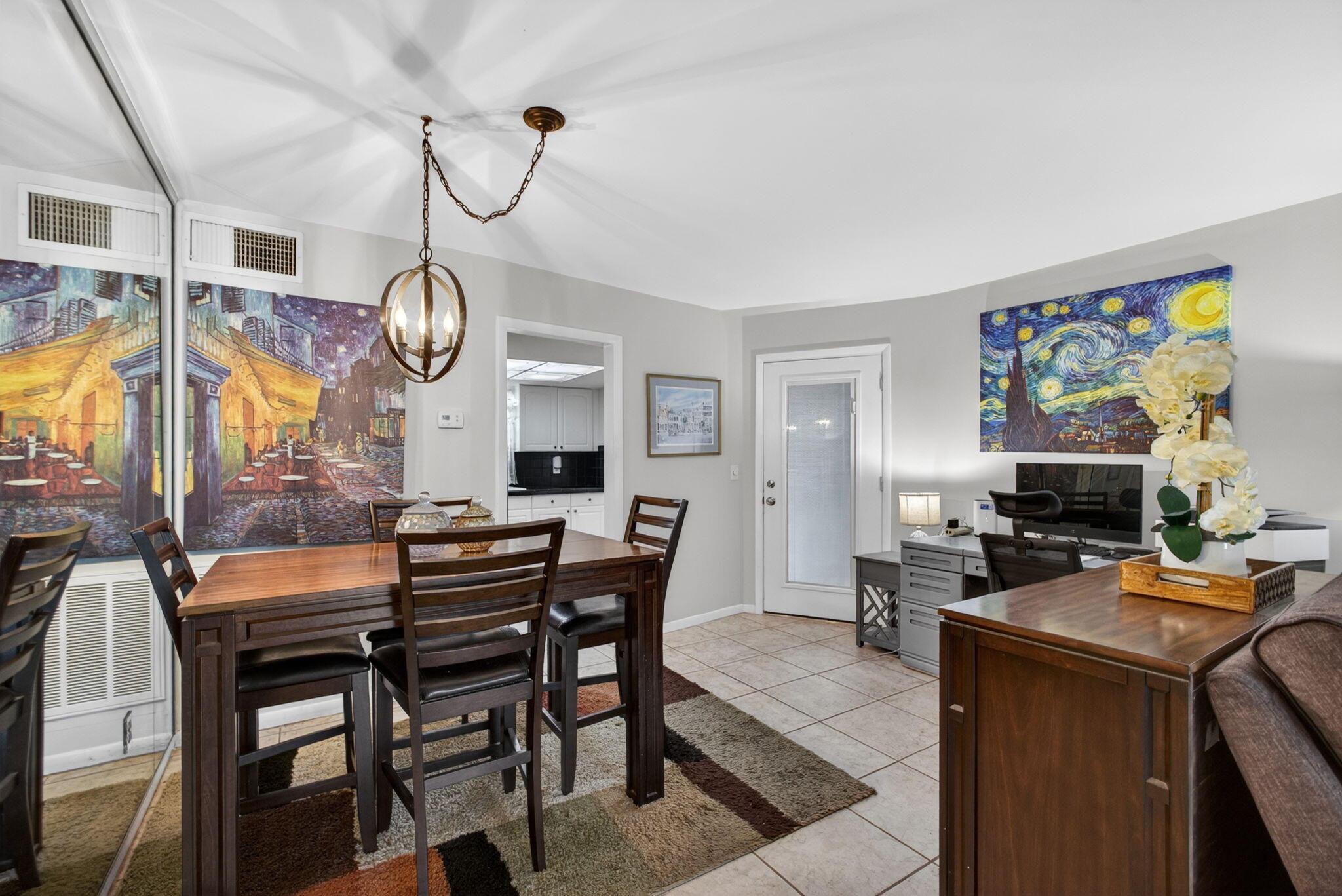 WINDSOR PARK NORTH CONDOMINIUMS - Residential