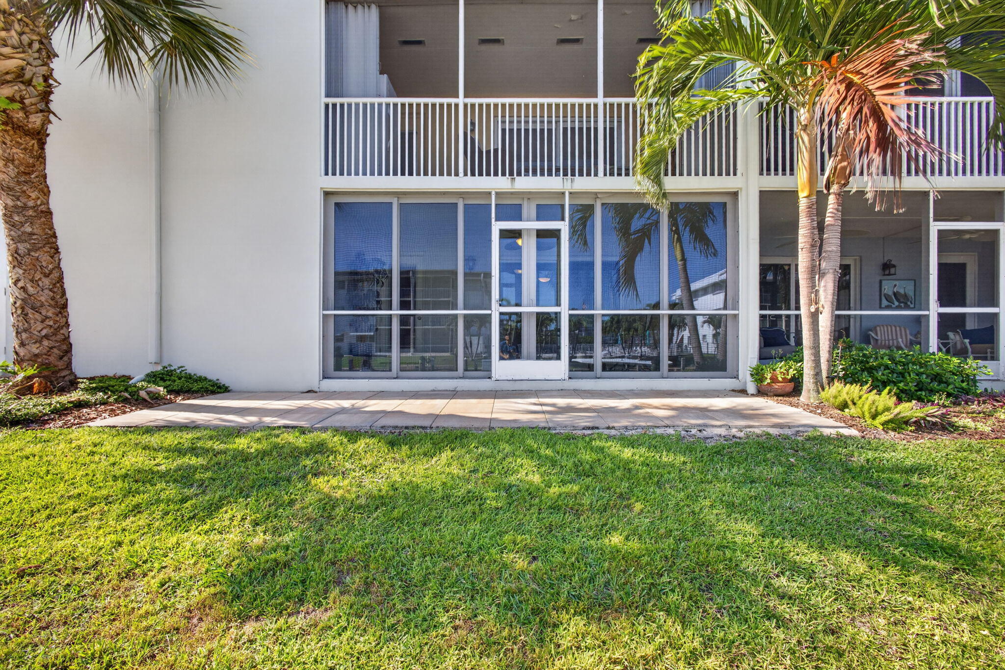 WINDSOR PARK NORTH CONDOMINIUMS - Residential