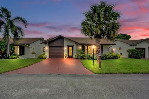 1570 SW 22nd Way Deerfield Beach FL 33442