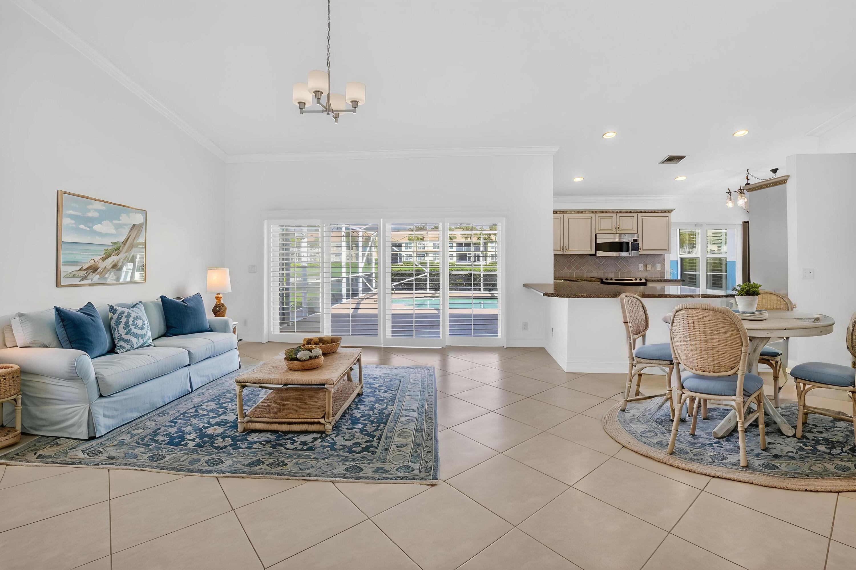 BALBOA POINT - Residential