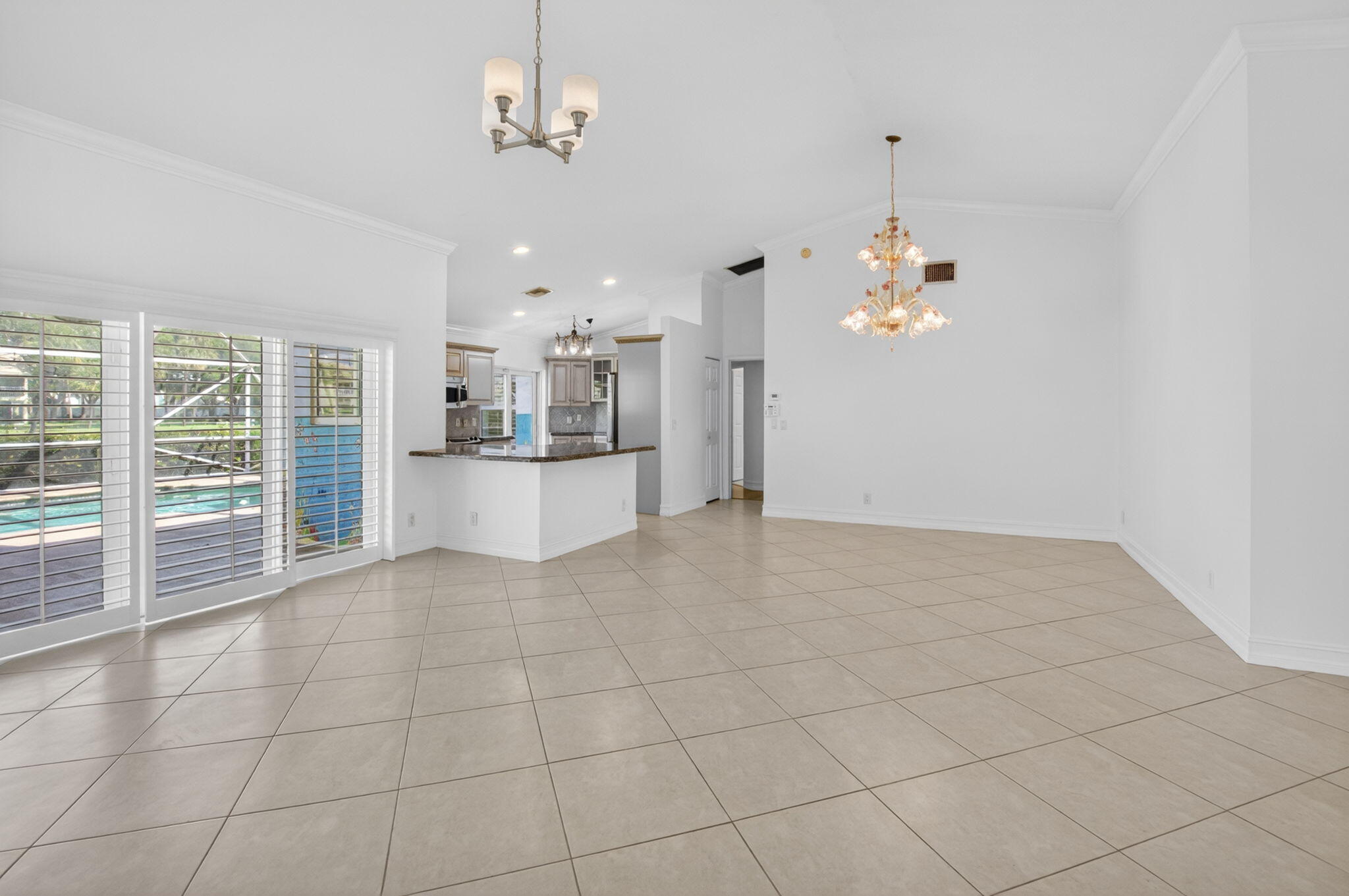BALBOA POINT - Residential