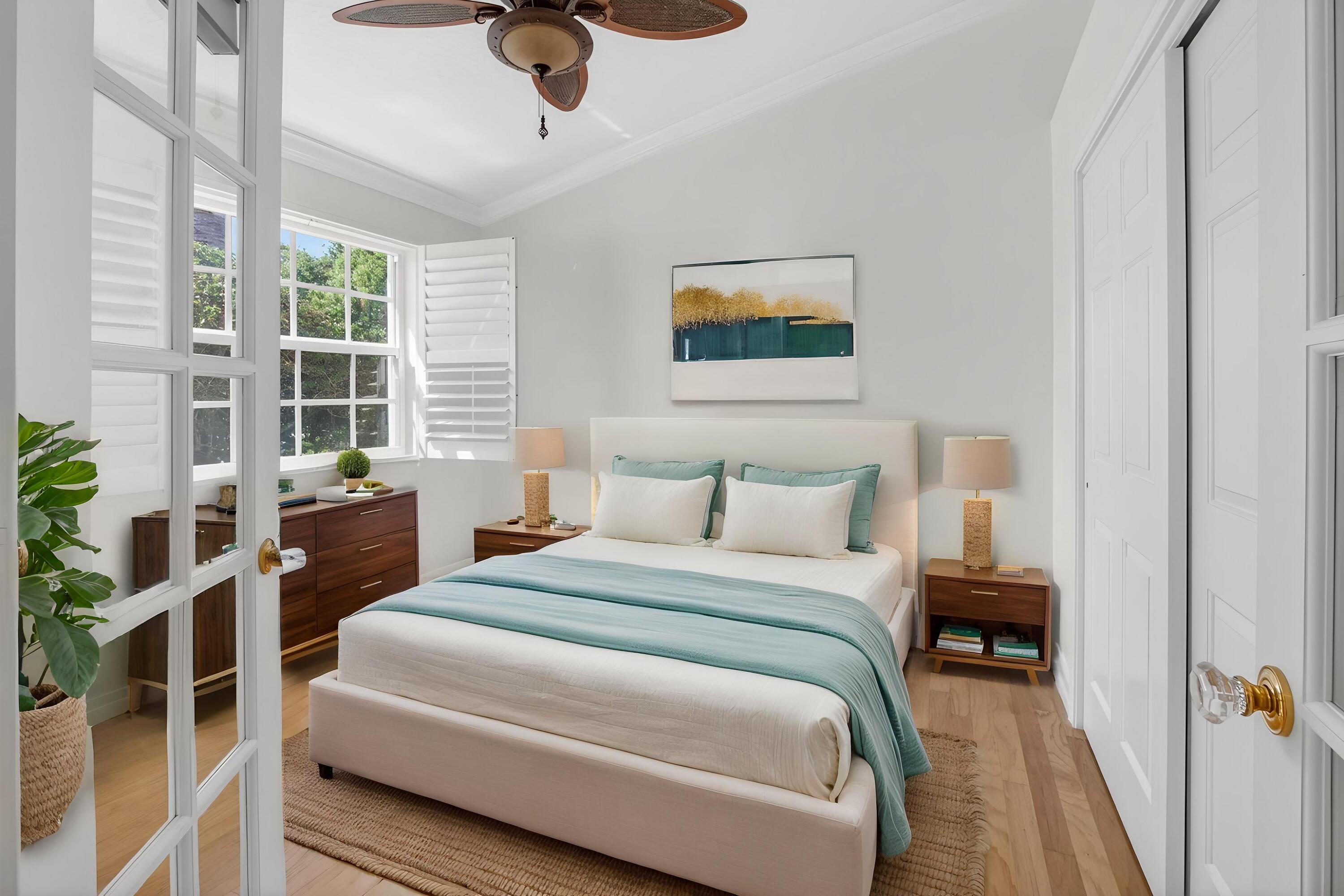BALBOA POINT - Residential
