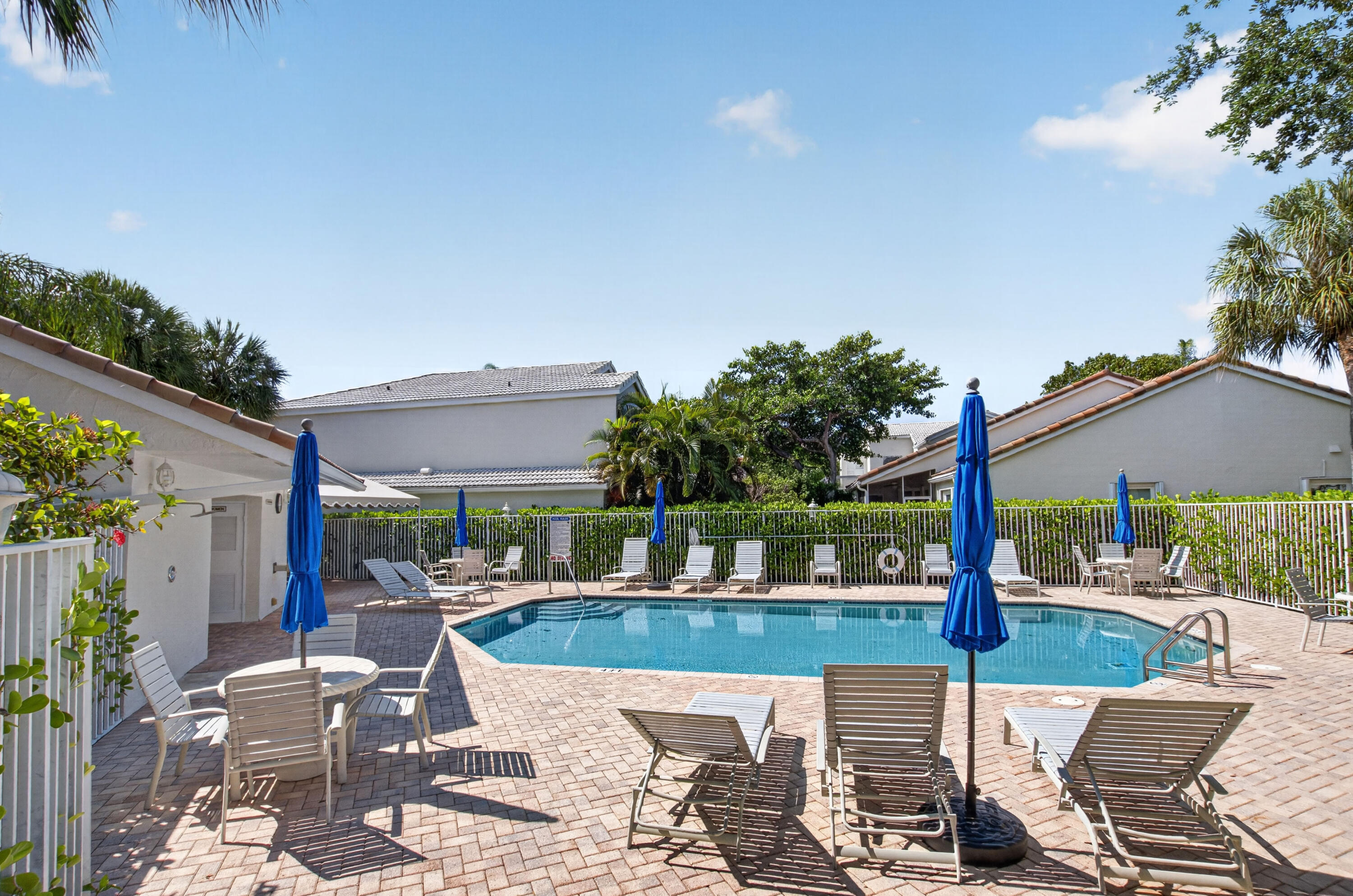 BALBOA POINT - Residential