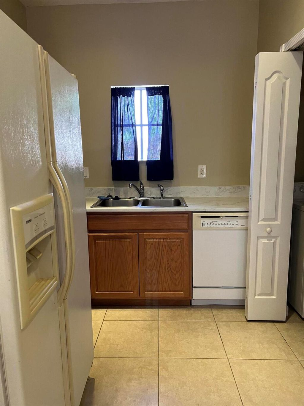 Photo of 2539 Creekside Drive, Fort Pierce, FL 34981 (MLS # R10960569)