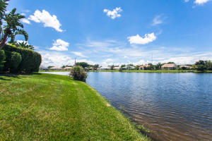 LAKES OF SHERBROOKE PH 8 - Residential