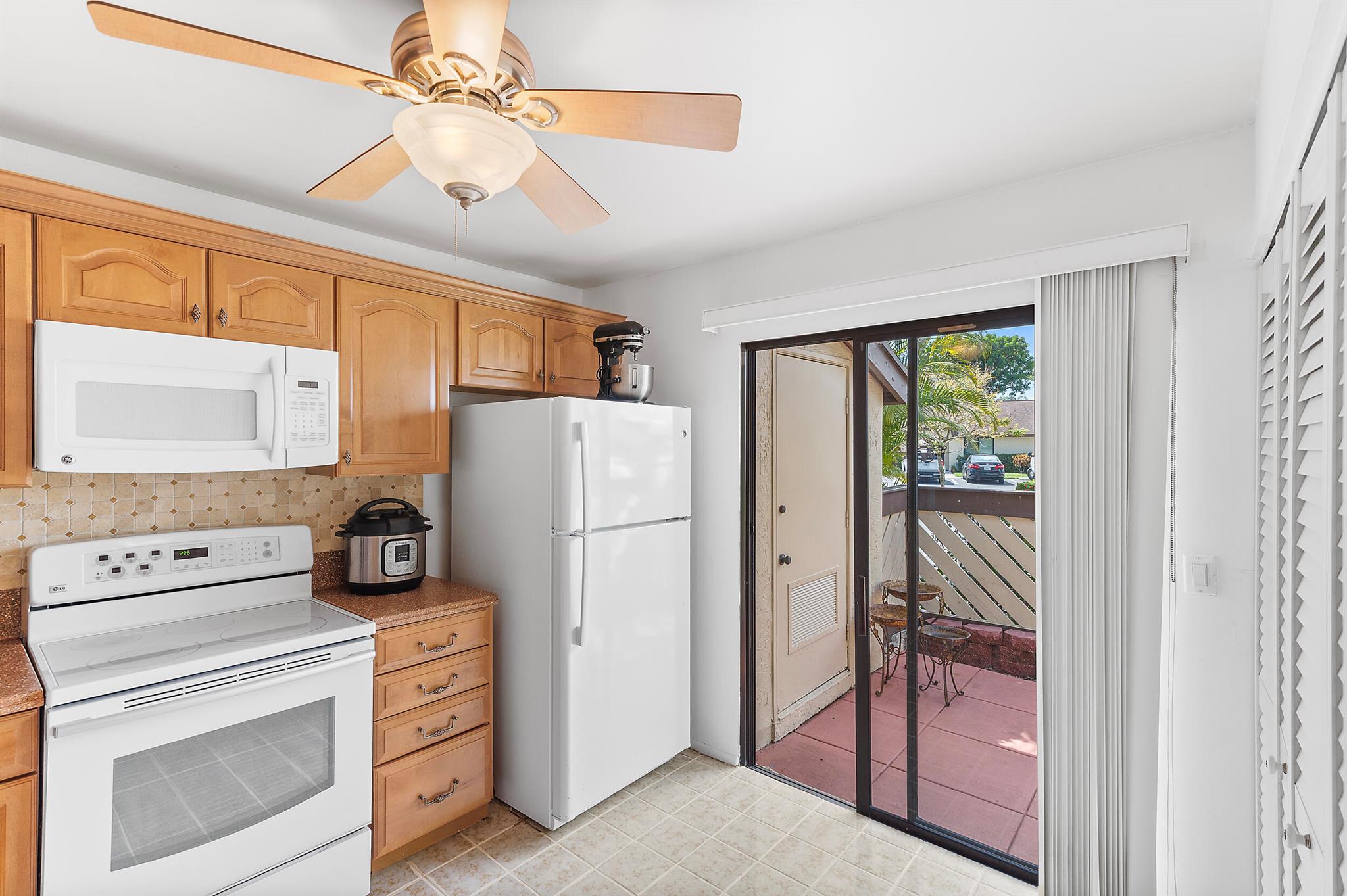 106 Roselle Court