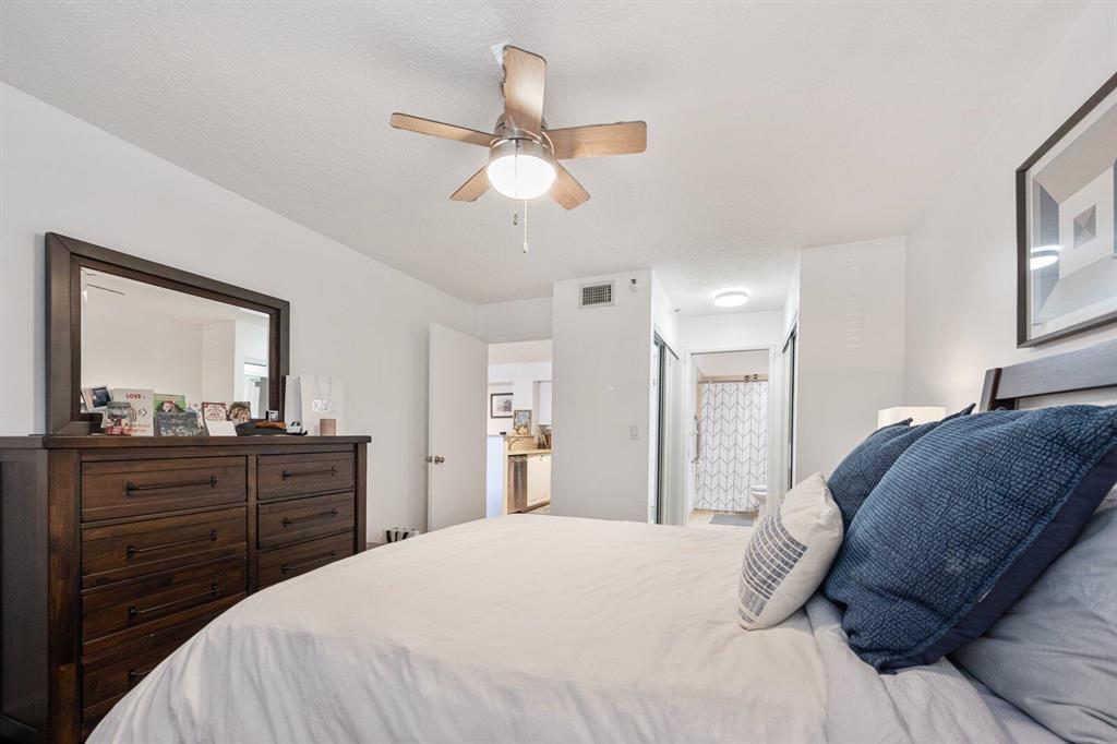 YACHT CLUB ON THE INTRACOASTAL CONDO - Residential