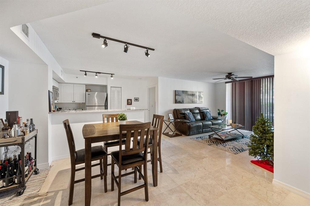 YACHT CLUB ON THE INTRACOASTAL CONDO - Residential