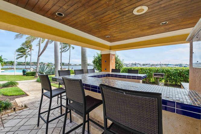 YACHT CLUB ON THE INTRACOASTAL CONDO - Residential