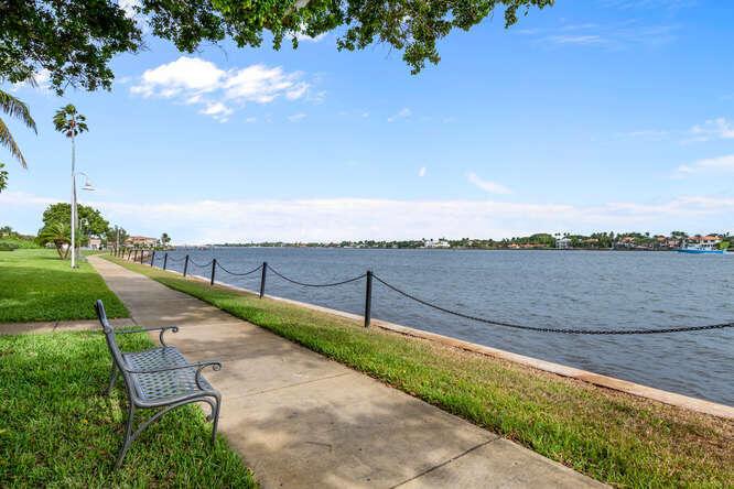 YACHT CLUB ON THE INTRACOASTAL CONDO - Residential