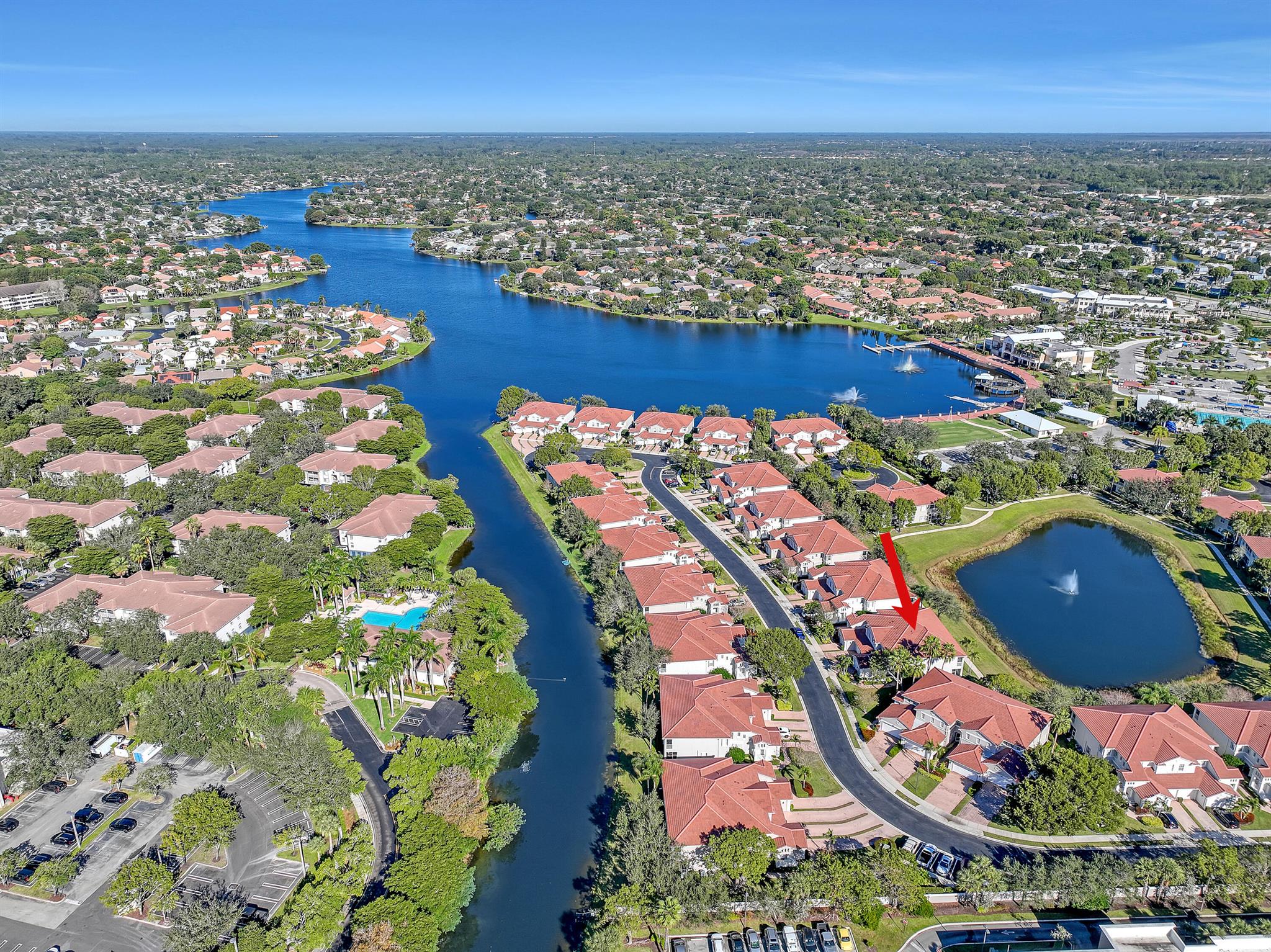 MAYFAIR On Lake Wellingto - Residential