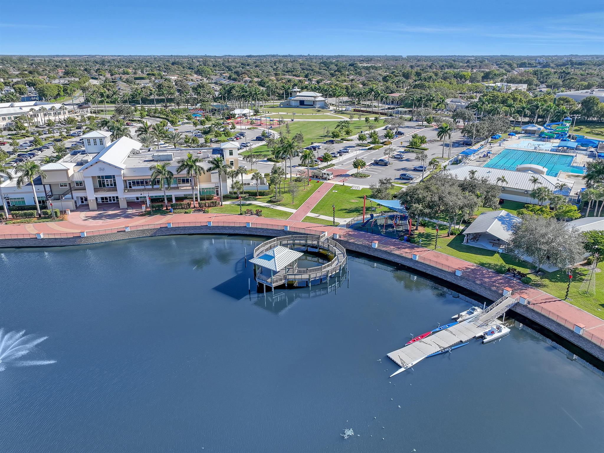 MAYFAIR On Lake Wellingto - Residential