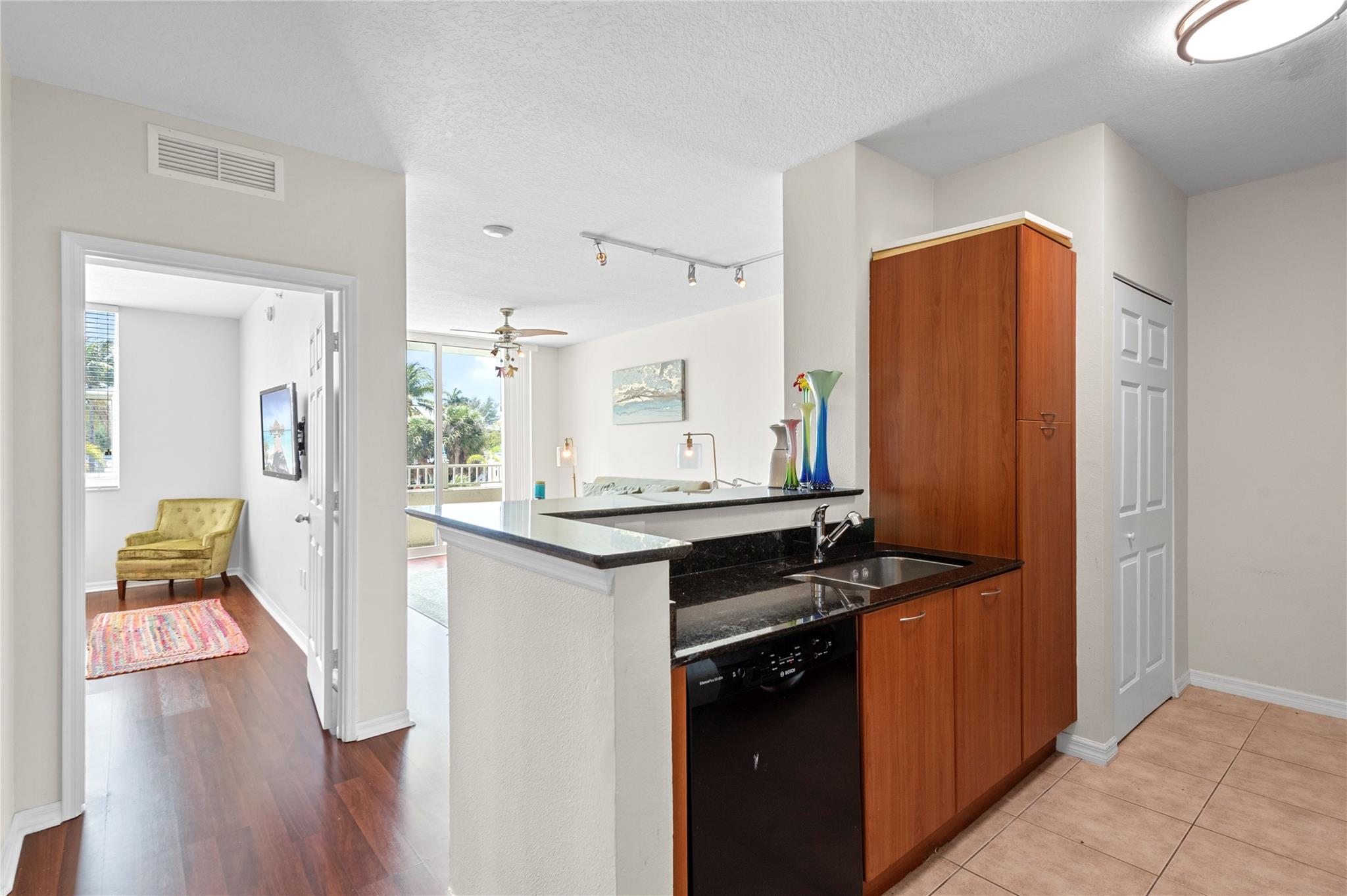 100 NE 6th St 209