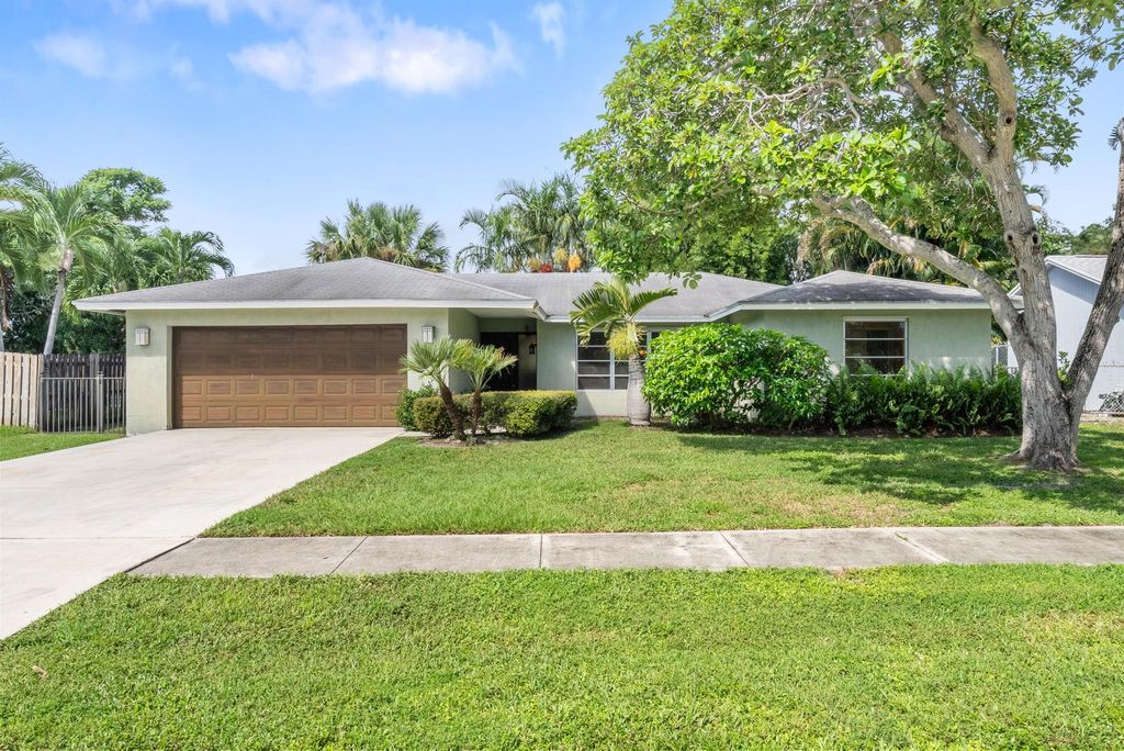 Photo of 2660 Starwood Circle, West Palm Beach, FL 33406 (MLS # R11130032)