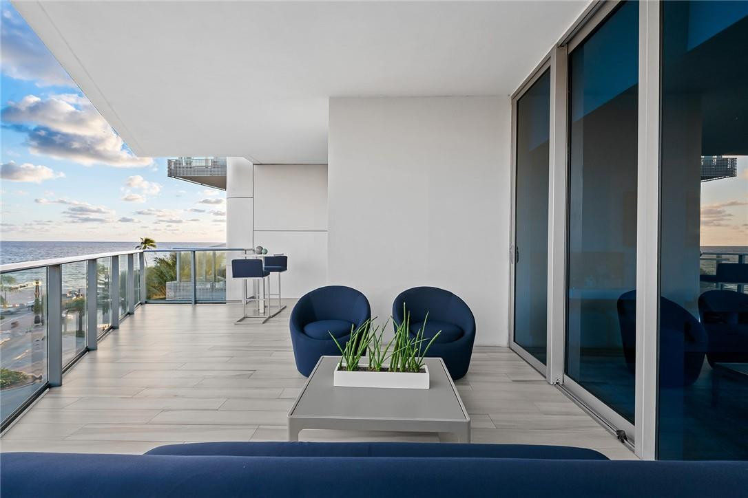 Paramount - Residential