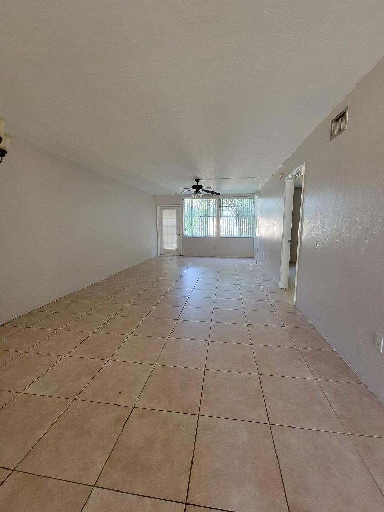 PALM BEACH TRACE CONDO - Residential Lease