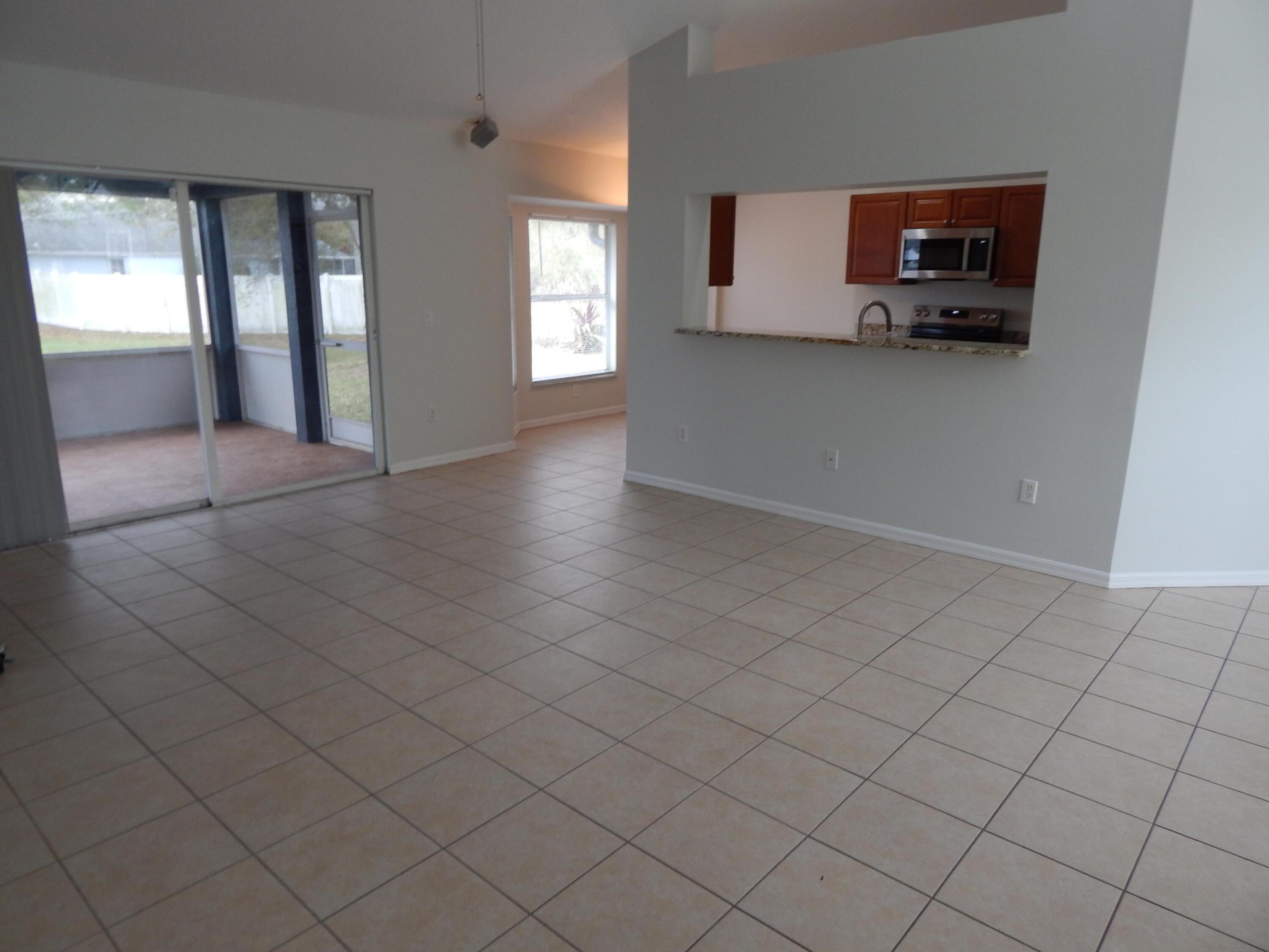 PORT ST LUCIE SECTION  34 - Residential Lease