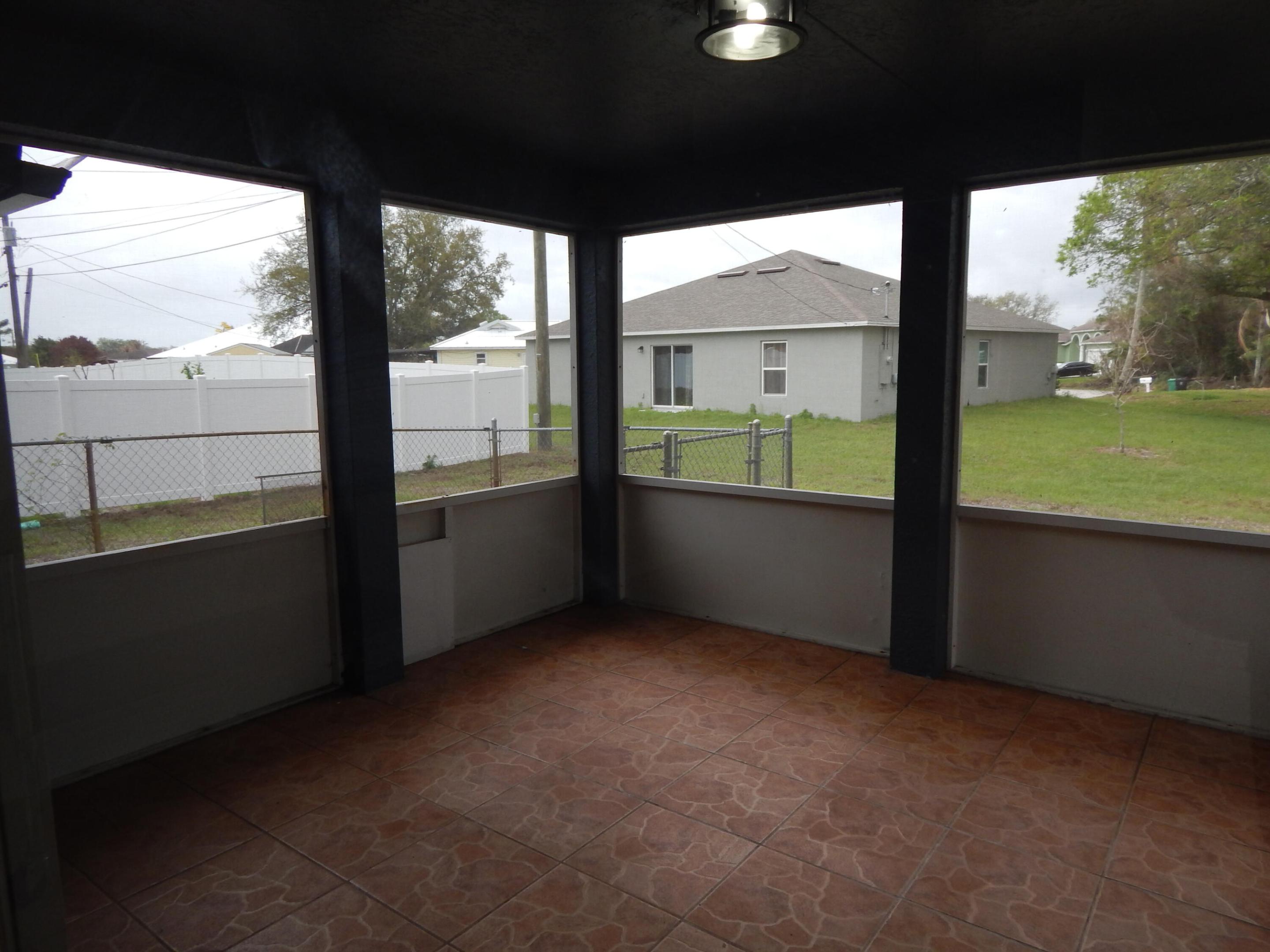 PORT ST LUCIE SECTION  34 - Residential Lease