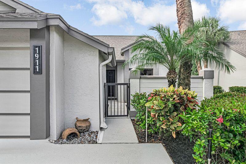 1911 LANDINGS Boulevard