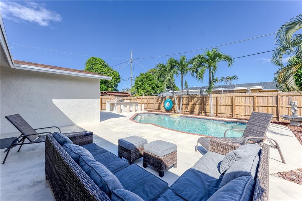West Deerfield Beach 42-4 - Residential