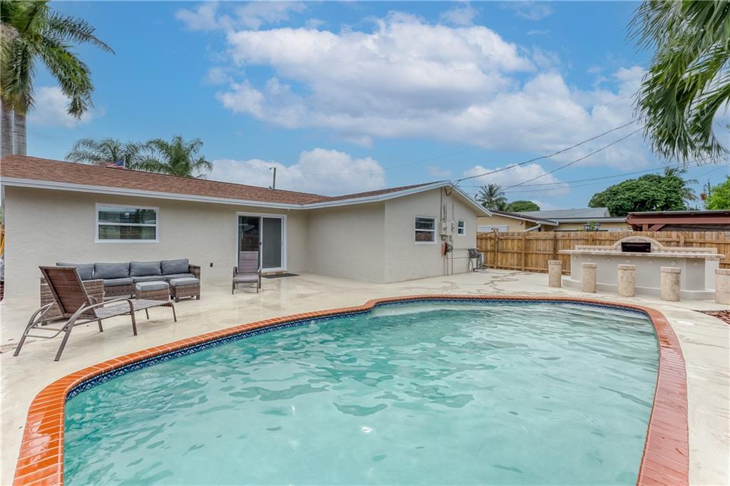 West Deerfield Beach 42-4 - Residential