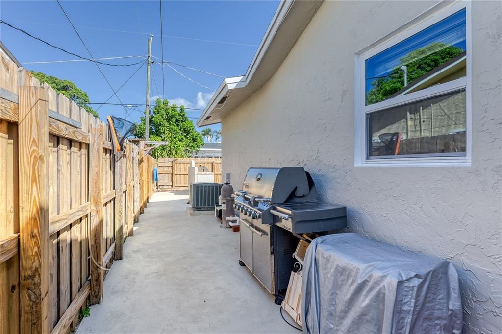 West Deerfield Beach 42-4 - Residential