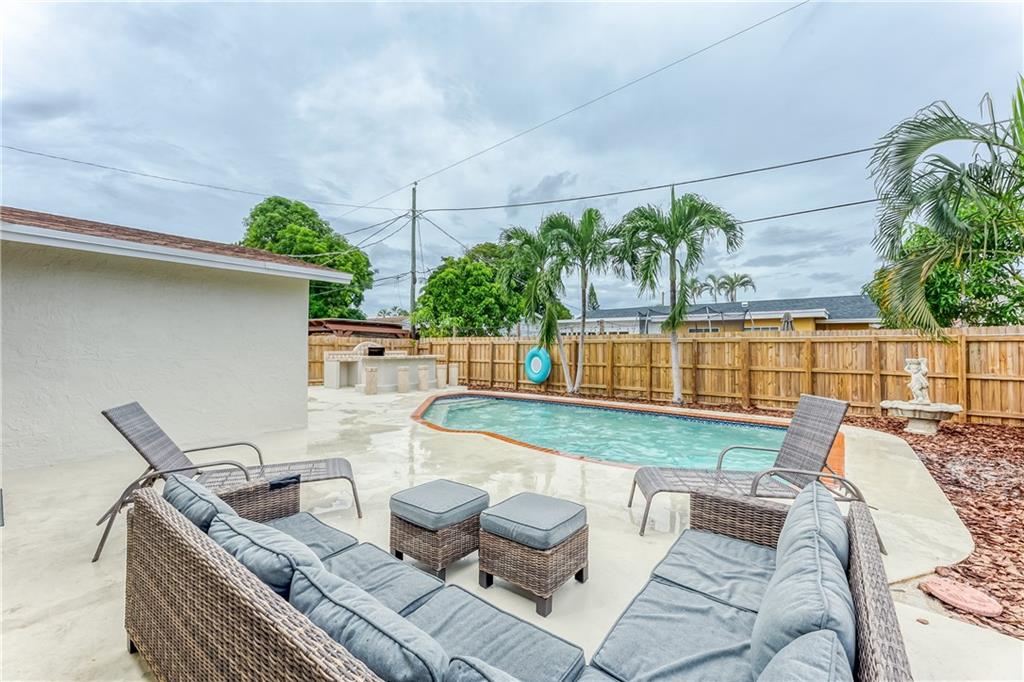 West Deerfield Beach 42-4 - Residential