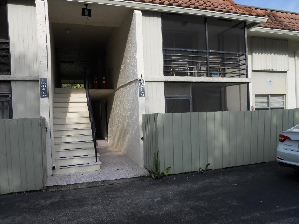 Photo of 1100 NW 13th Street #284d, Boca Raton, FL 33486 (MLS # R11122210)