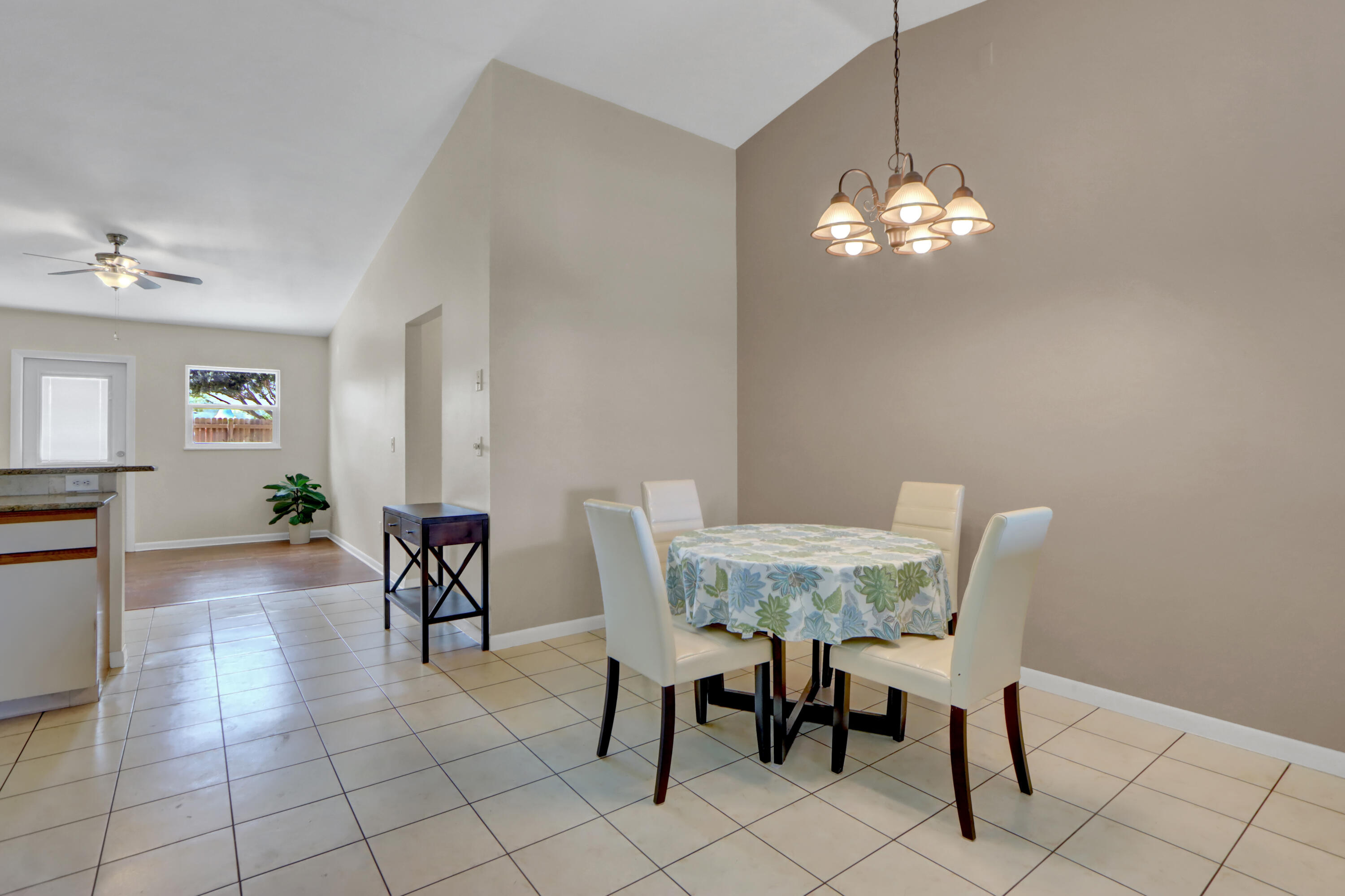 COUNTRYWOOD 5 - Residential