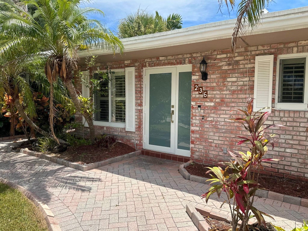 Photo of 236 Neptune Avenue #1, Lauderdale By The Sea, FL 33308 (MLS # F10518342)