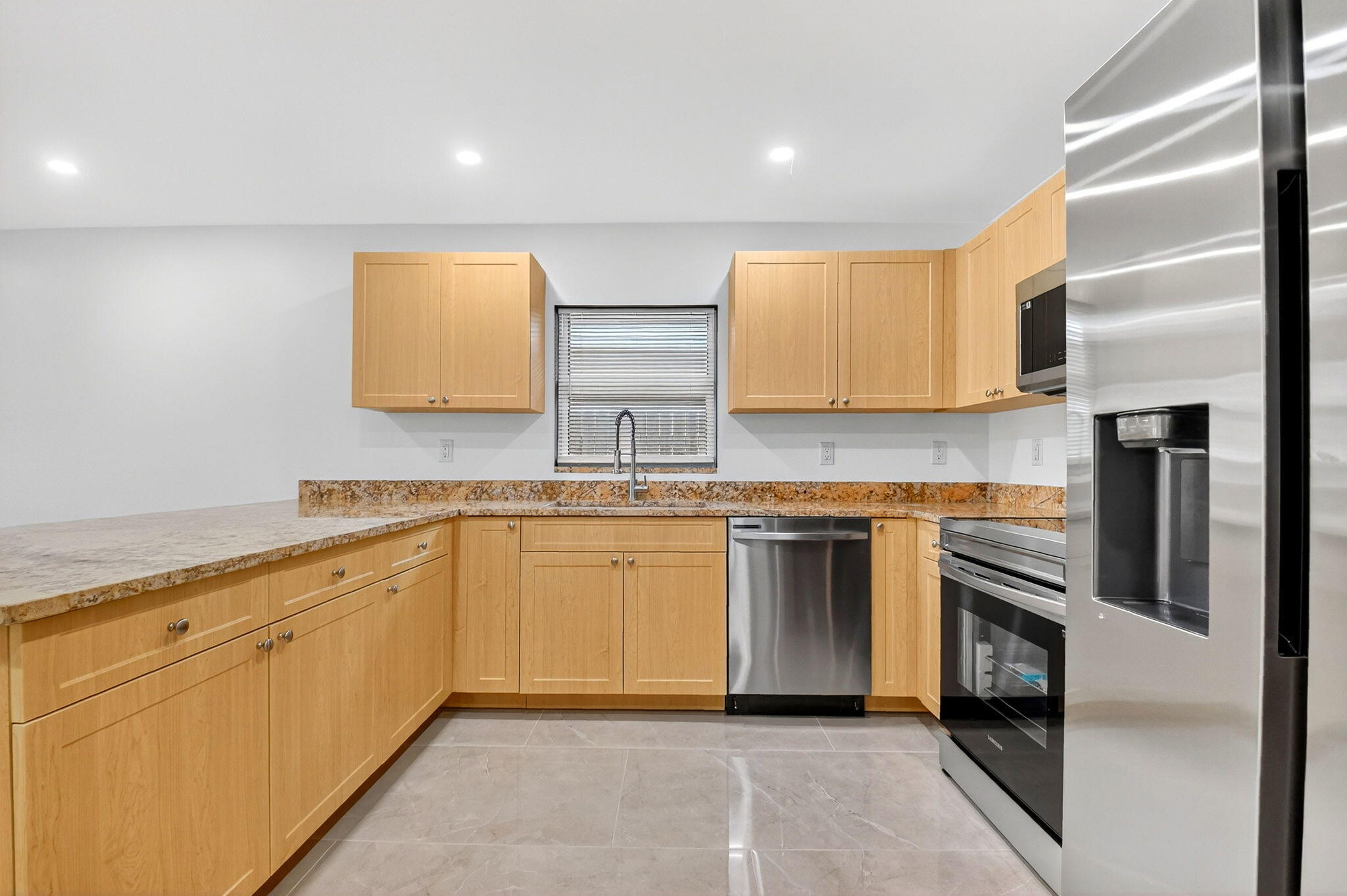 WEST GATE ESTS NORTHERN SEC - Residential