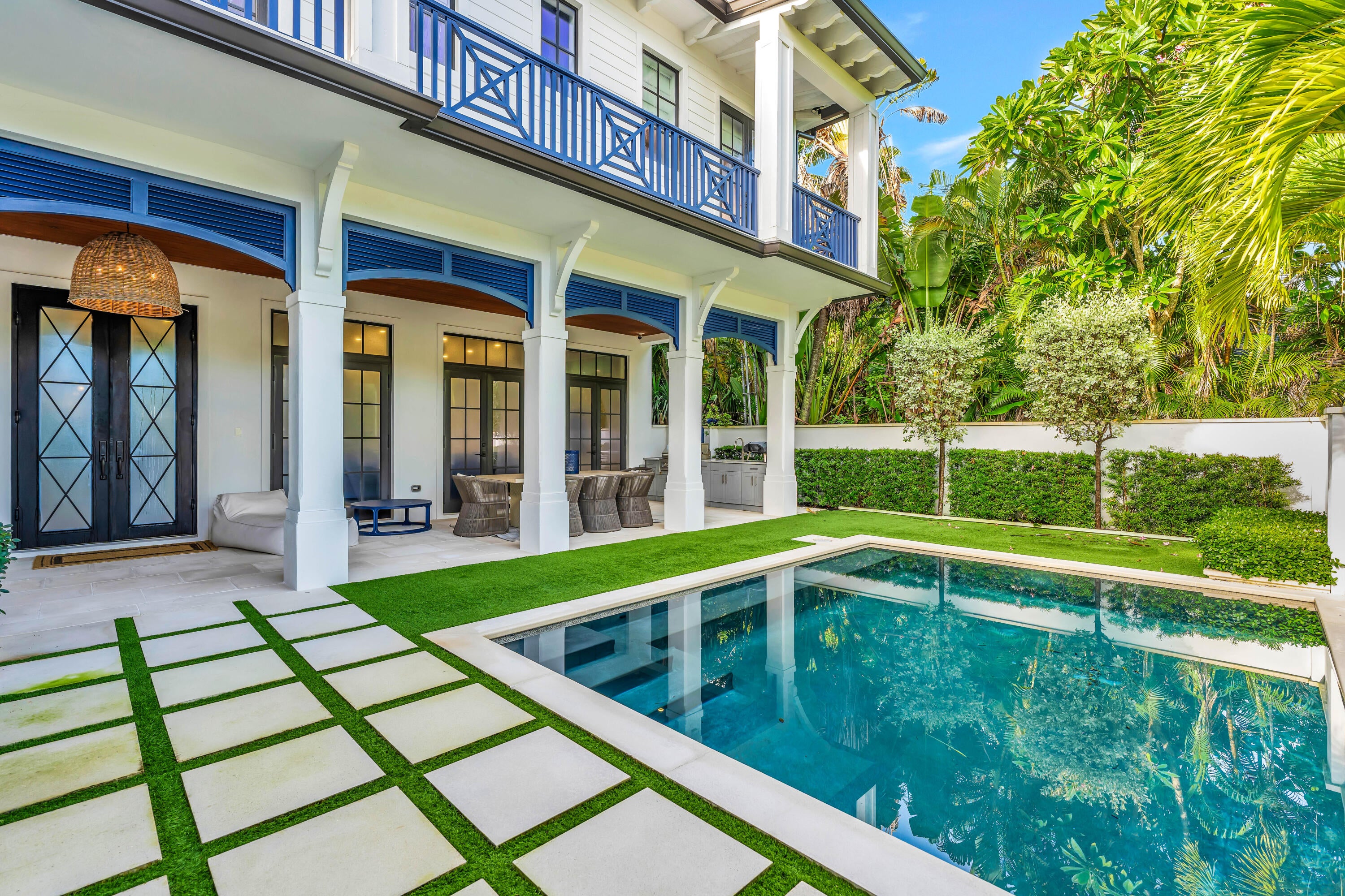 332 POTTER Road