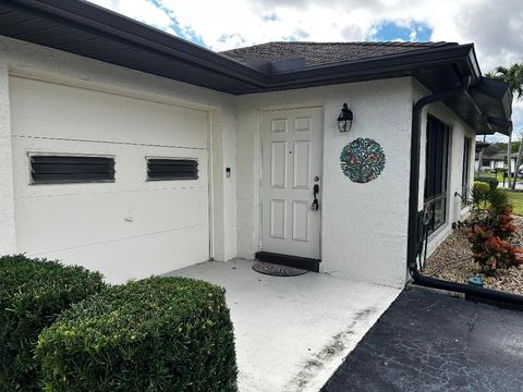 4854 Eqestrian Circle B Boynton Beach FL 33426