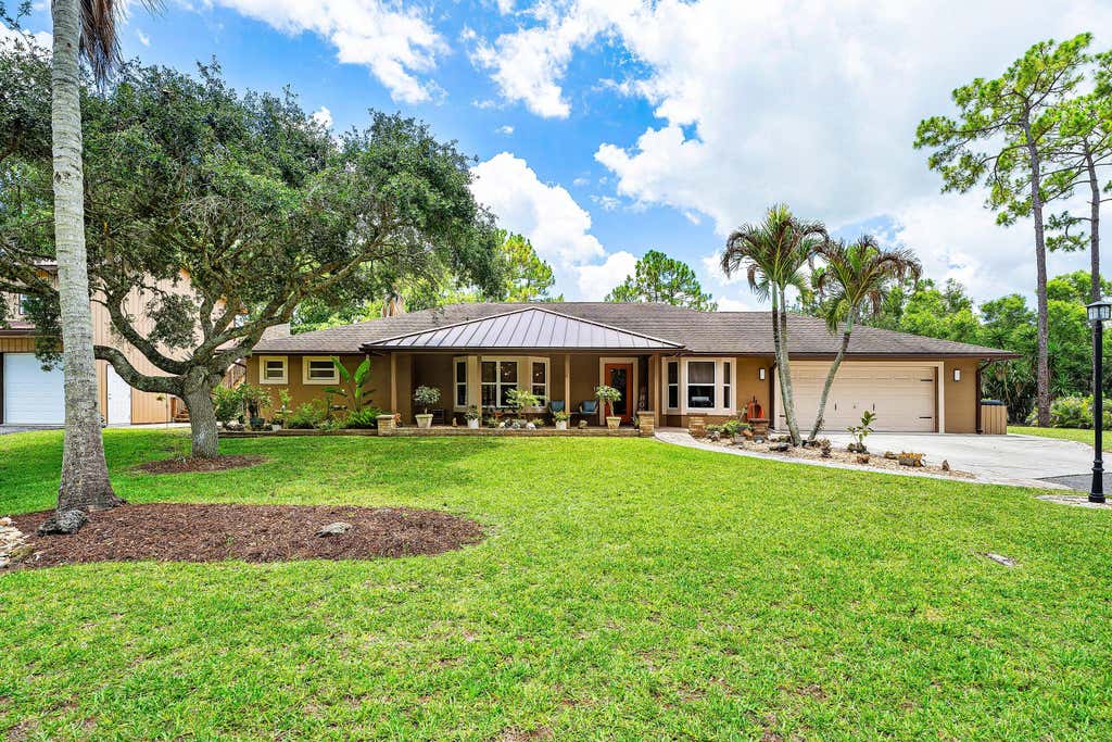 Photo of 14732 63rd Court N, Loxahatchee, FL 33470 (MLS # B26040576)
